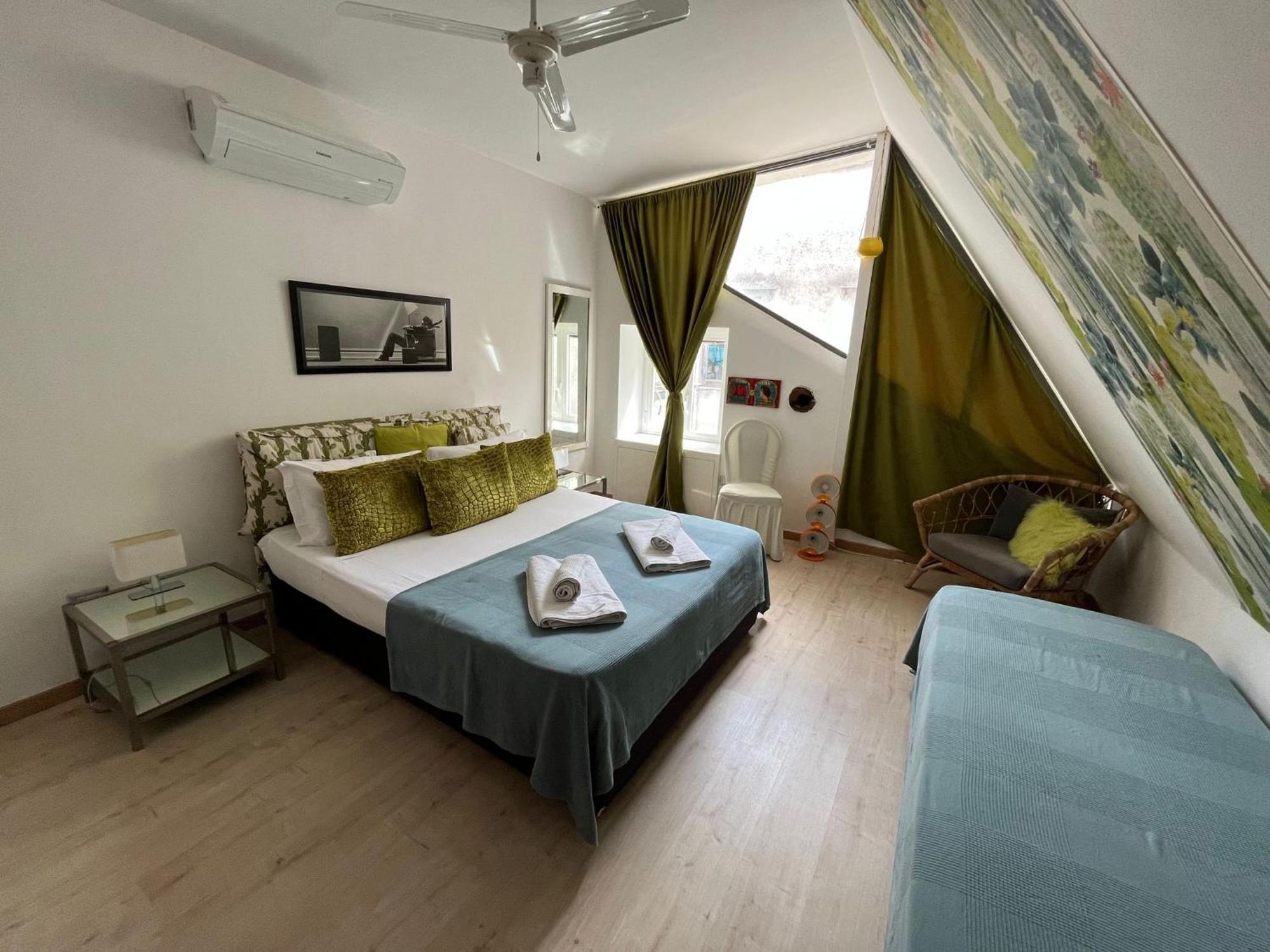 Historic Relais Le Terrazze Apartment Neapel